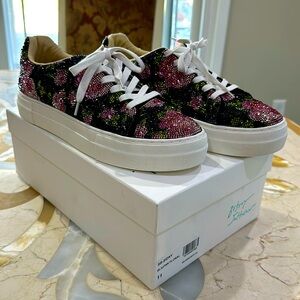 NIB Betsey Johnson SB-SIDNY Size 11